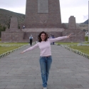 JennyandDaniel/2003/01/Mitad_del_Mundo/Images/